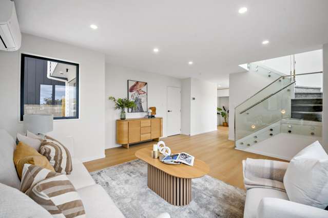 Lot 1/33 Alton Terrace Pakuranga Heights_1