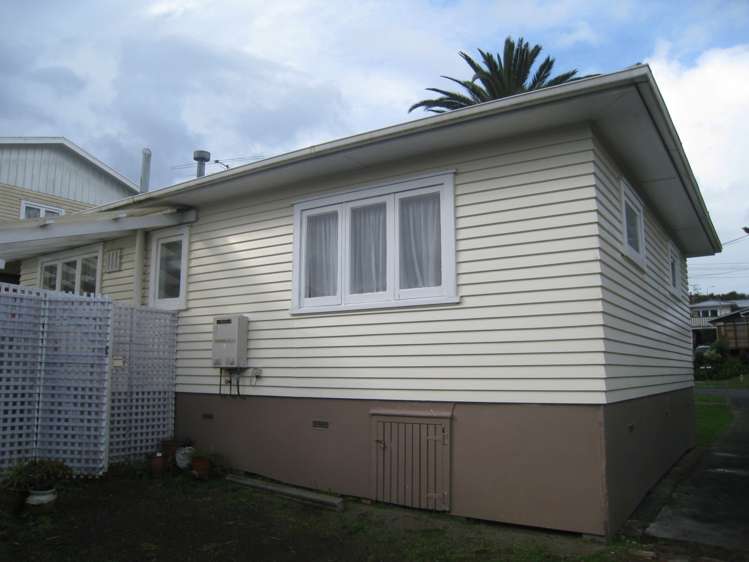 6 Sunnyfield Crescent Glenfield_12