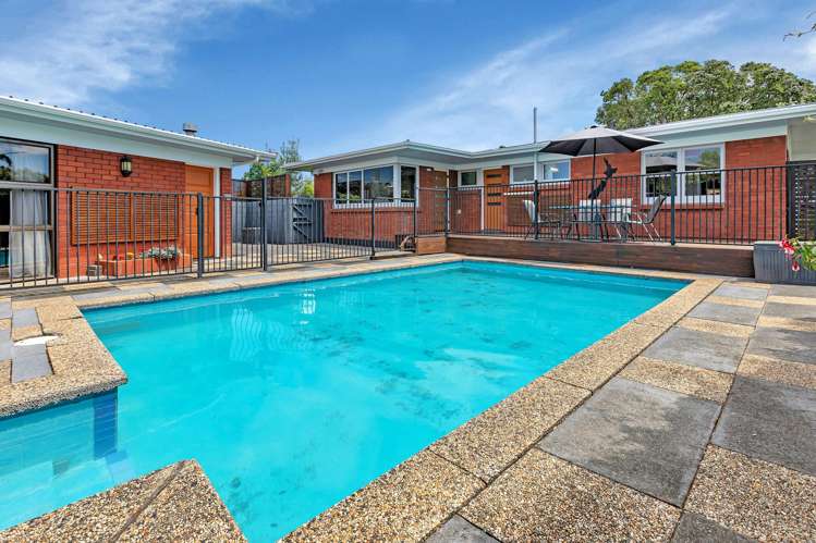 13 Kowhai Park Road Maunu_25