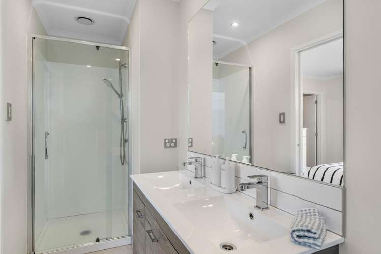 10 Walter Merton Road Hobsonville Point_13