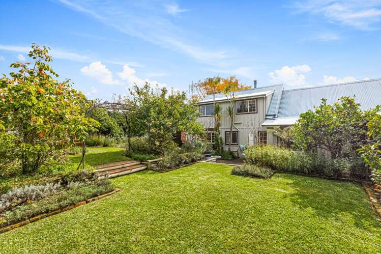 7 Denehurst Drive Waimauku_42