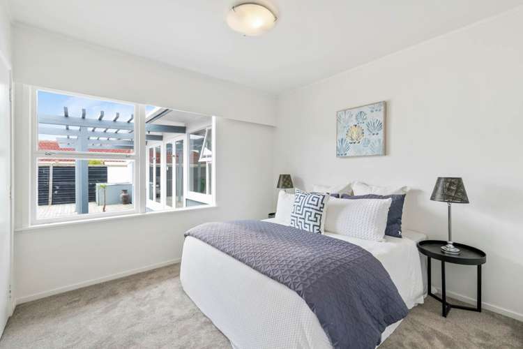 20 Woodcote Drive Glenfield_12