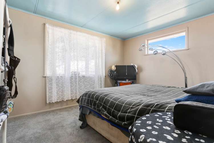 47 Cobham Crescent Otara_14