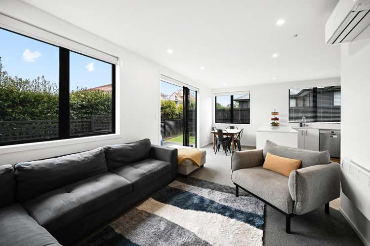 73B Houchens Road Glenview_2