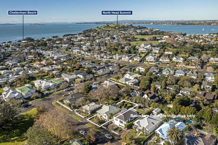5 Allenby Avenue Devonport_34