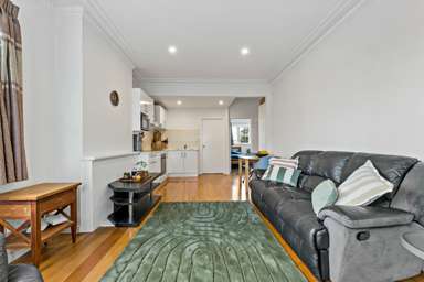 2/886 Dominion Road_4