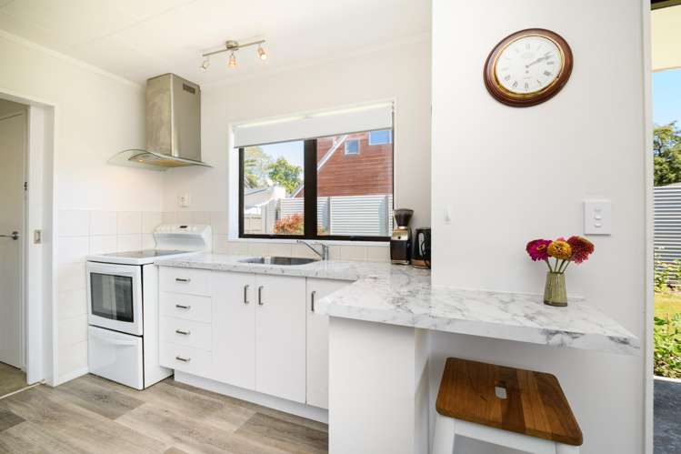 181a Amberley Avenue Highbury_1