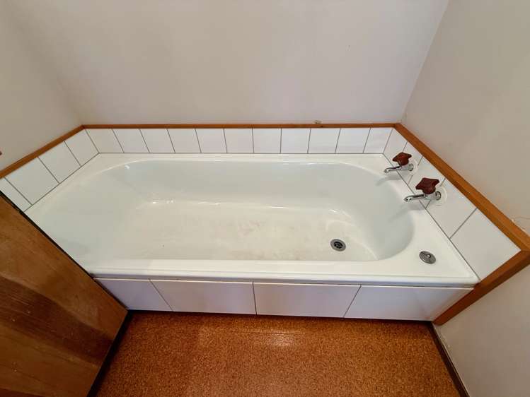 64 Hills Road Raglan_34