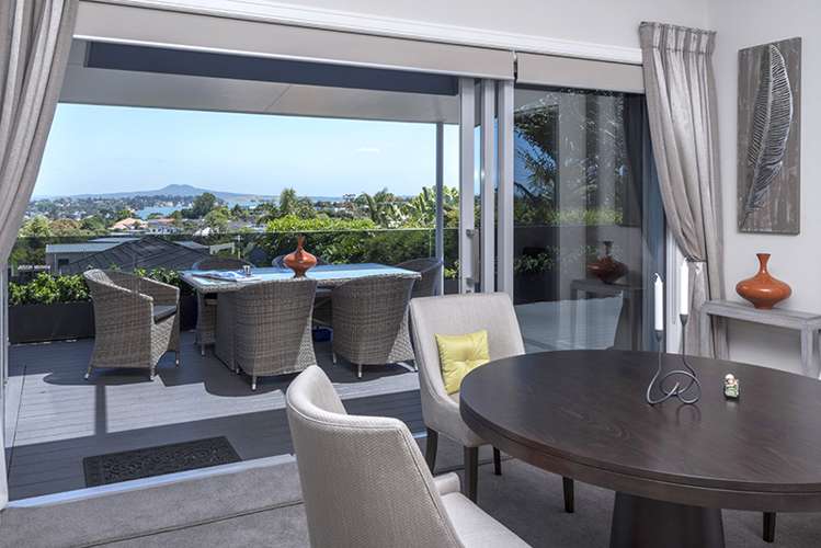 2 Charles Dickens Drive Mellons Bay_6