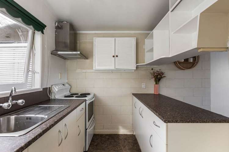 2 Bentley Avenue Glenfield_9