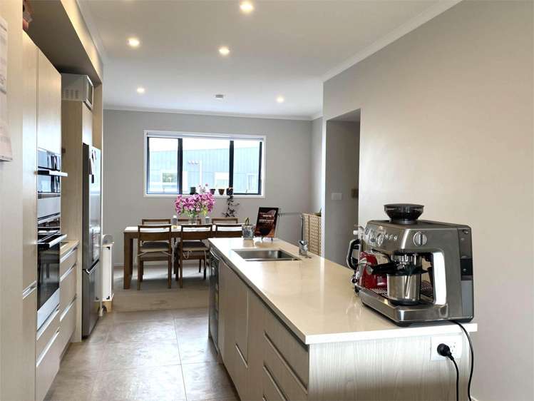 69 Te Oneroa Way Long Bay_4