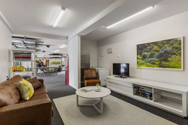 10 Sadgrove Terrace Mount Albert_19