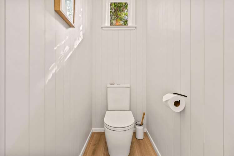 70 Seaview Road Piha_18