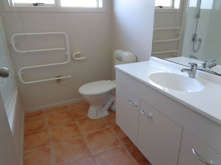 8/103 Swanson Road Henderson_9