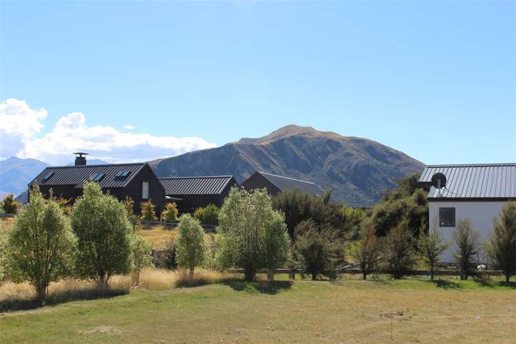 3 Bull Ridge Wanaka_7