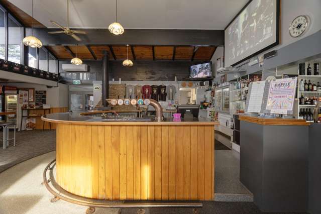 198 Main Road Waikouaiti_2