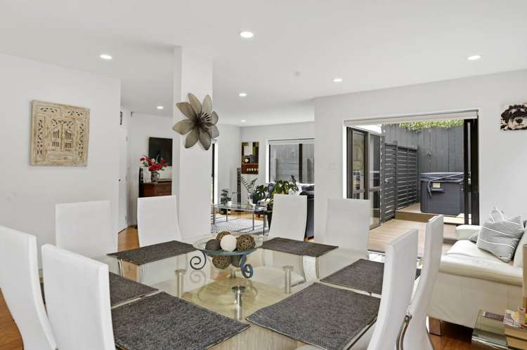 23A Niccol Avenue Devonport_13