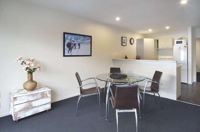 3/14 Acheron Drive Riccarton_2