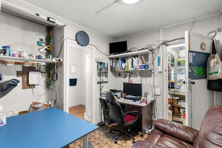 10 Lake Terrace Road_3