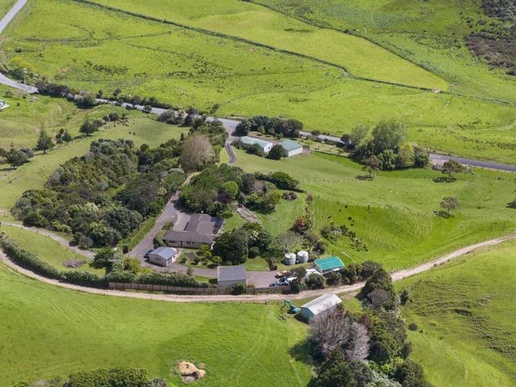 443 Lees Gully Road Pollok_4