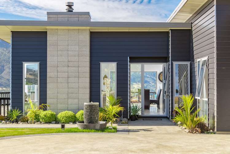 76 Mount Marua Way Timberlea_0