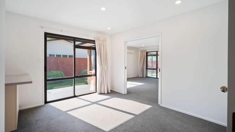 2/88 Colombo Street Beckenham_6