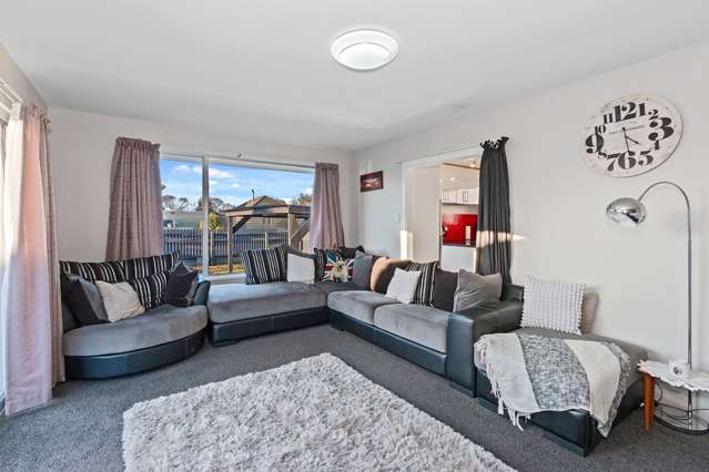 1/716 Ferry Road Woolston_4