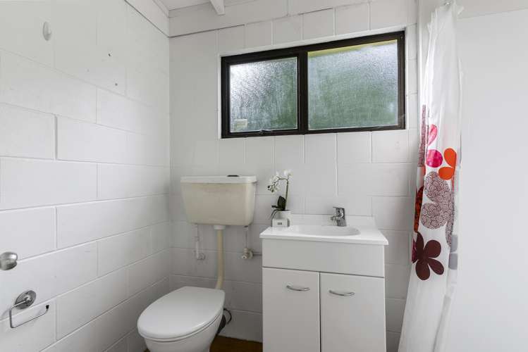 15 Alexander Avenue Maraetai_15