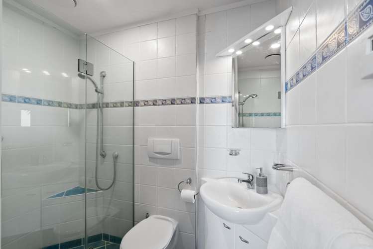 844 Beach Road Browns Bay_18