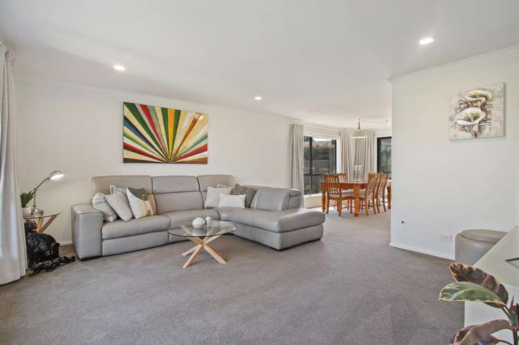 4 Waikura Drive Te Atatu Peninsula_17