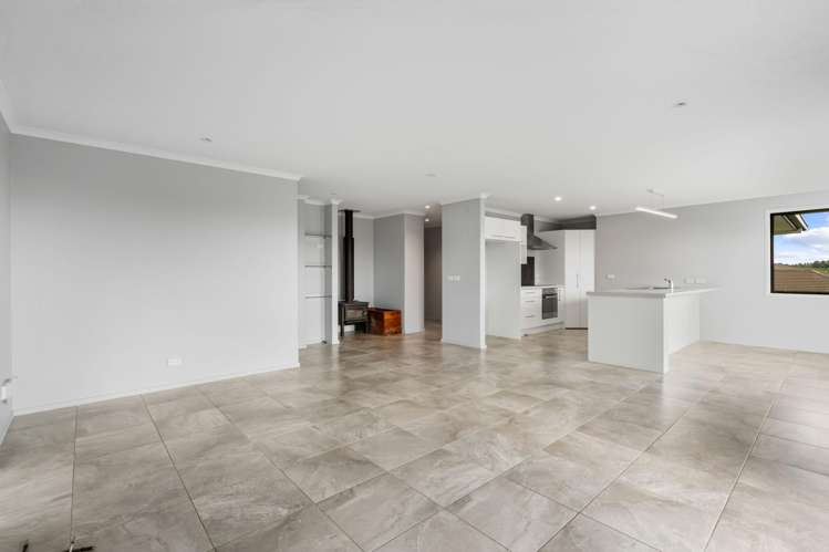 5 Ballintoy Park Drive Welcome Bay_9