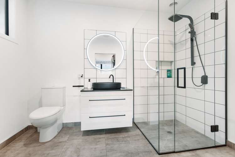 6 Hortons Way Cromwell_21