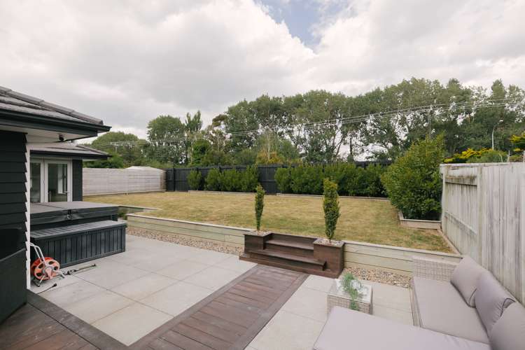 12 Serenity Crescent Kelvin Grove_32