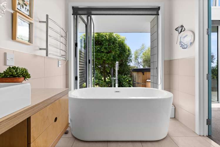 11 Tirohanga Road Haumoana_14