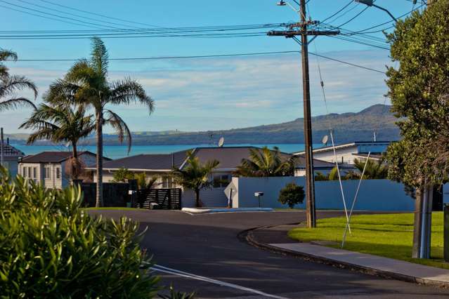 1 Marsh Avenue Forrest Hill_2