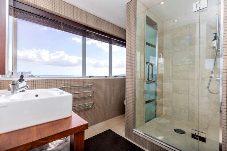 10/57 Sarsfield Street Herne Bay_8