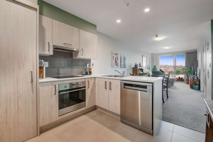 313/17 Link Crescent Stanmore Bay_3