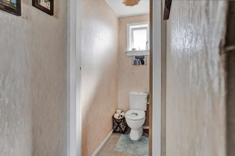 2 Handley Place Glen Avon_10