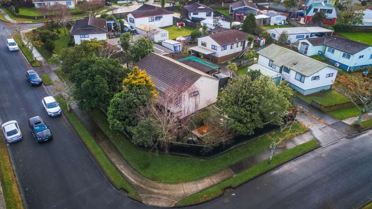 11 Bellville Drive Clendon Park_19