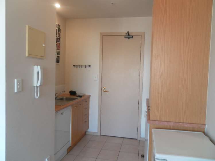 12k/14 Waterloo Quadrant Auckland Central_12