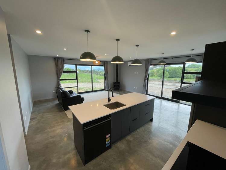 102F Racecourse Road Waipawa_4