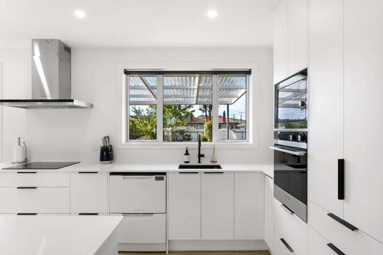 28 Severn Street Mosgiel_9