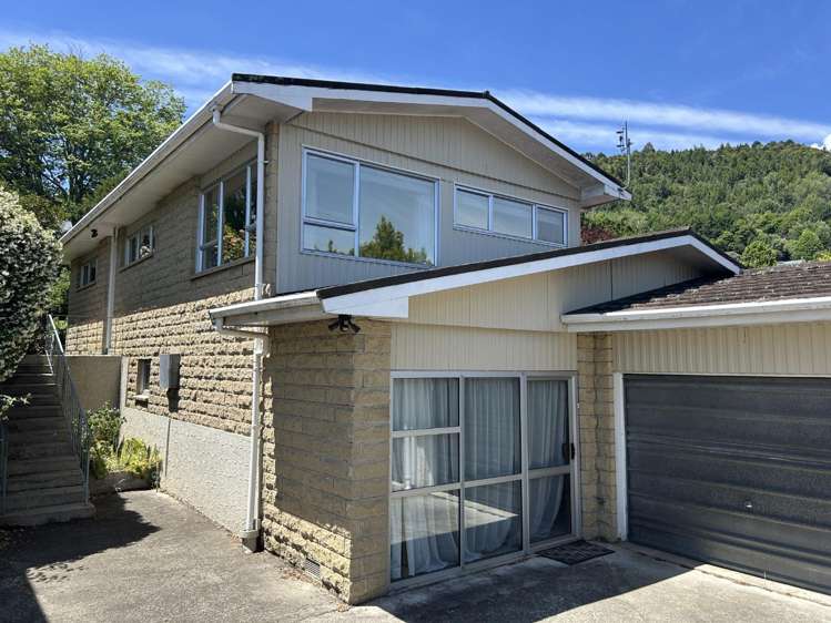 2/265 Rutherford Street_0