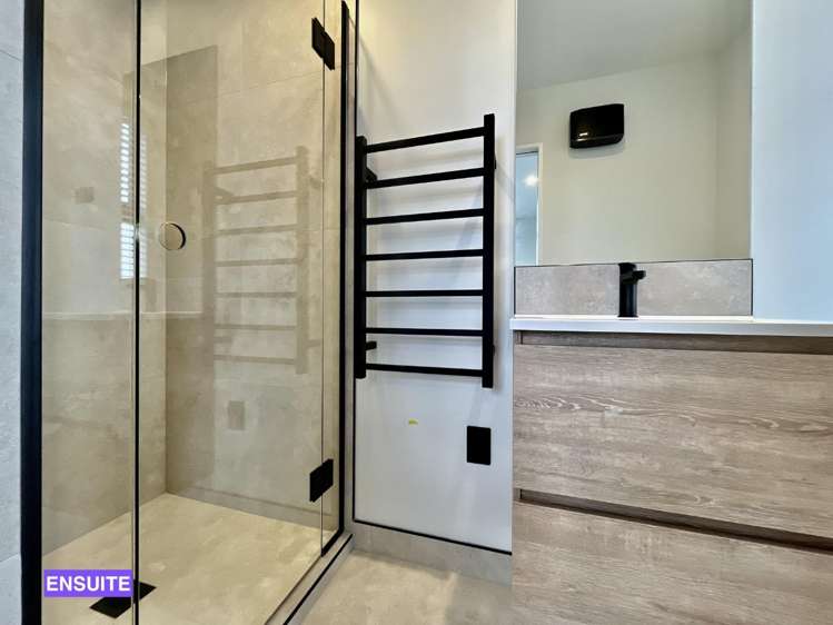 3/33 Diamond Avenue 10222_11