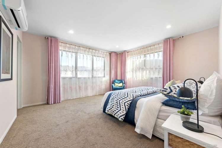 8 Cloghfin Place Flat Bush_9