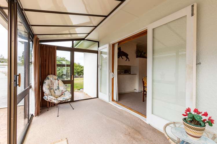 76 Guy Street Dannevirke_12