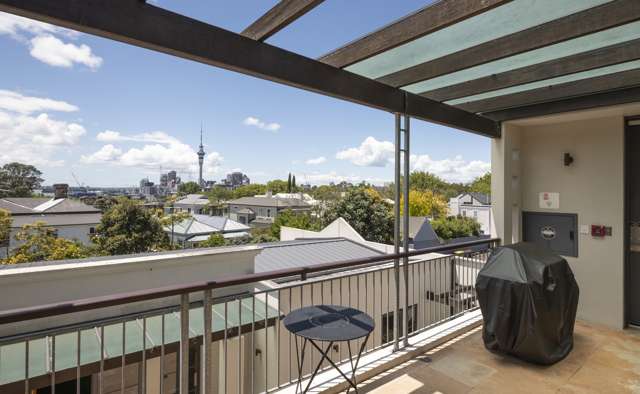 2.2/63 Ponsonby Road Grey Lynn_4