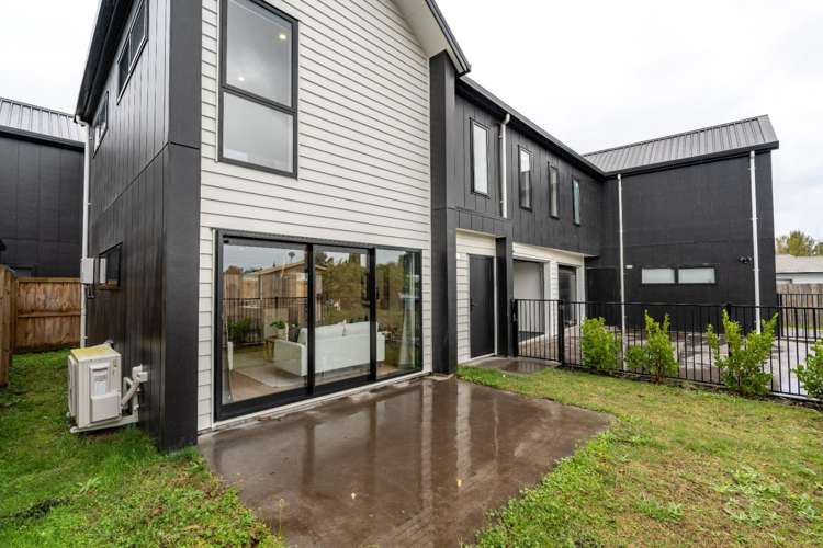 1/12 McEwan Place 1071_10