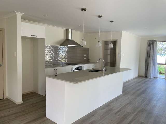 12 Te Waiariki Way Tamaterau_2