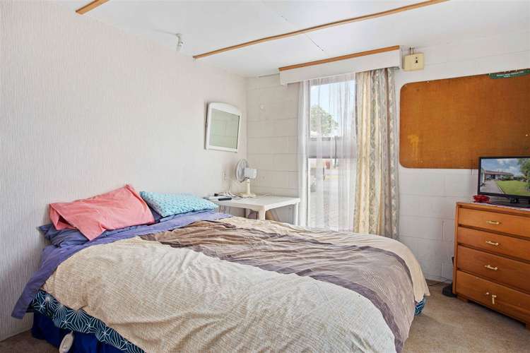 7 Main North Road Woodend_8